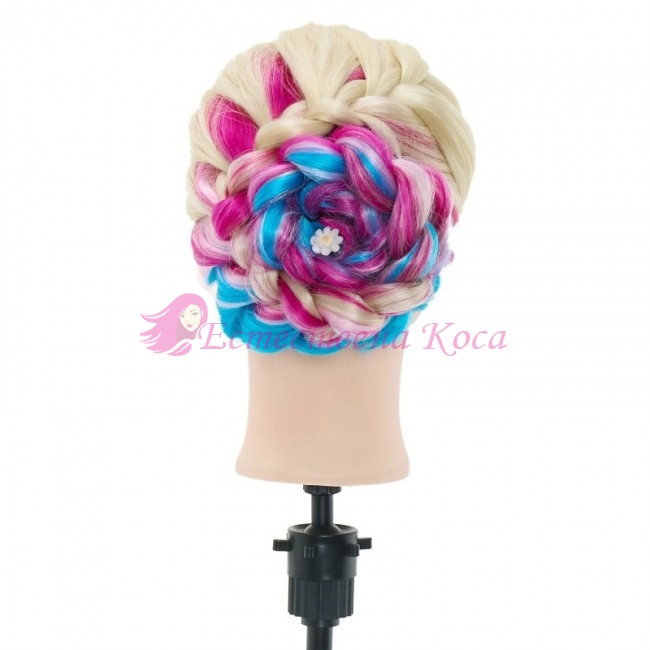 Фризьорска Тренировъчна Глава – Руса с цветни кичури